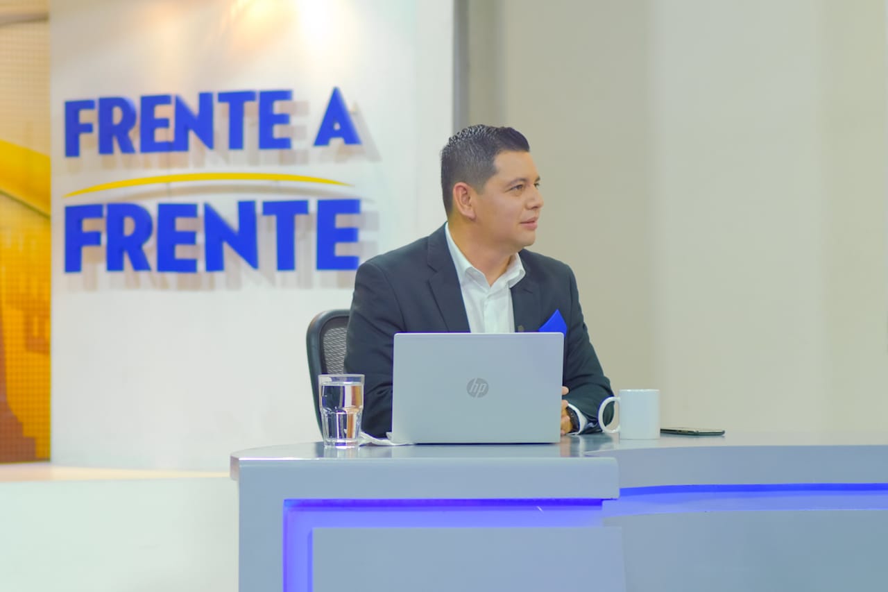 José Urbina: Arena y Fmln desprotegieron a pacientes de bajos recursos favoreciendo el sistema privado de salud con los trasplantes jose-urbina-arena-y-fmln-desprotegieron-a-pacientes-de-bajos-recursos-favoreciendo-el-sistema-privado-de-salud-con-los-trasplantes
